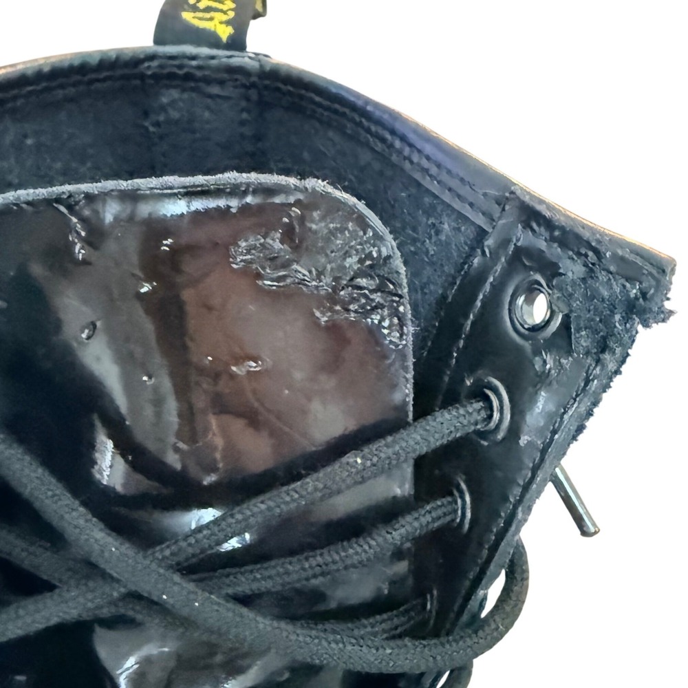 Dr Martens 1460 Patent Leather Lace Up Boots Womens Black Combat Size 7 gothcore - Picture 5 of 10